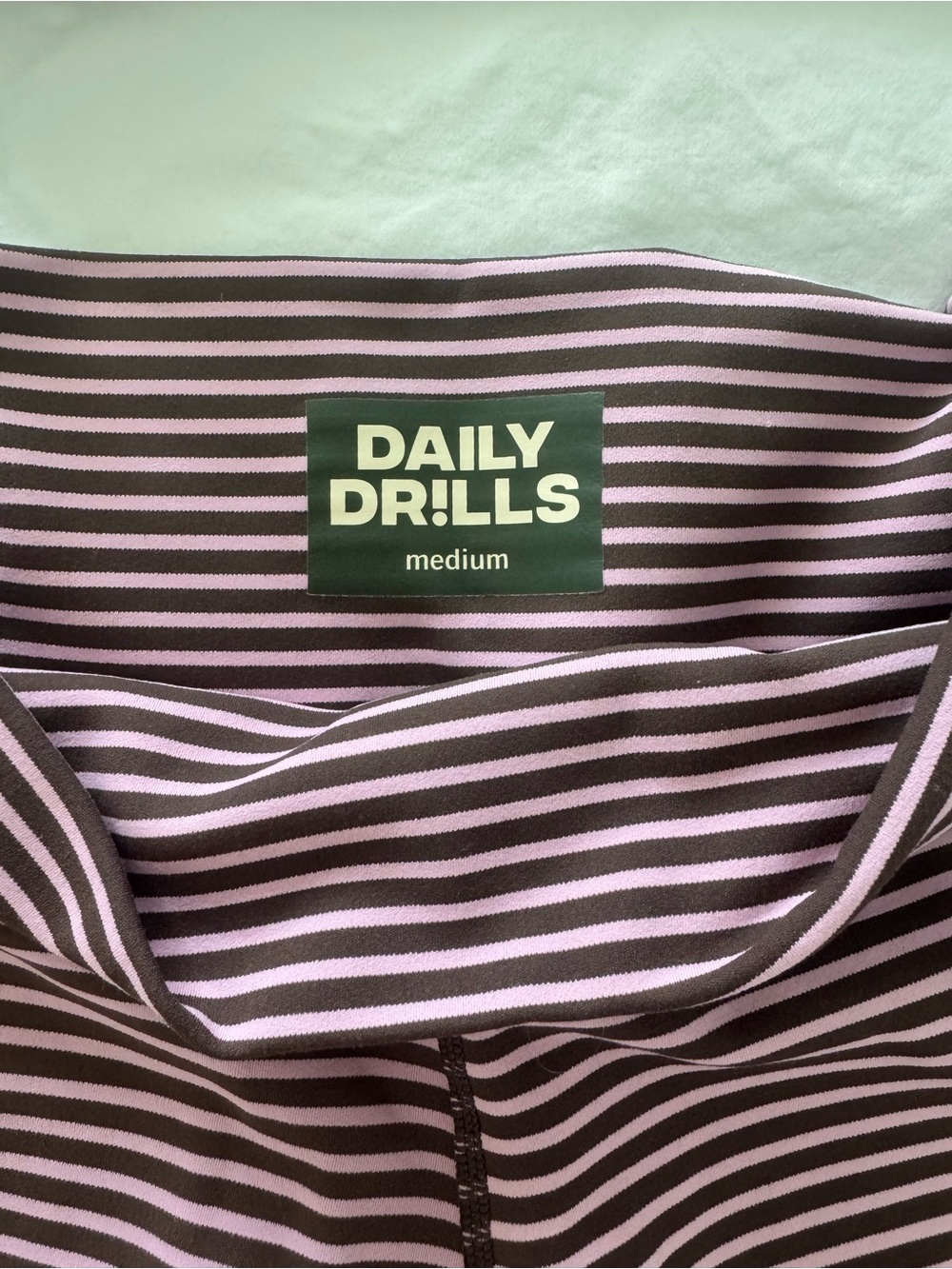 Daily Drills Play! Shortie Shorts in Taffy + Mocha - Picture 4 of 4